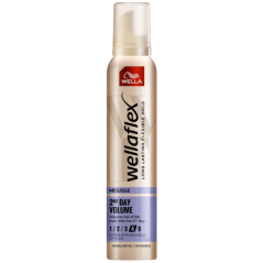 Wellaflex tužidlo na vlasy Volume Extra strong (4), 200 ml